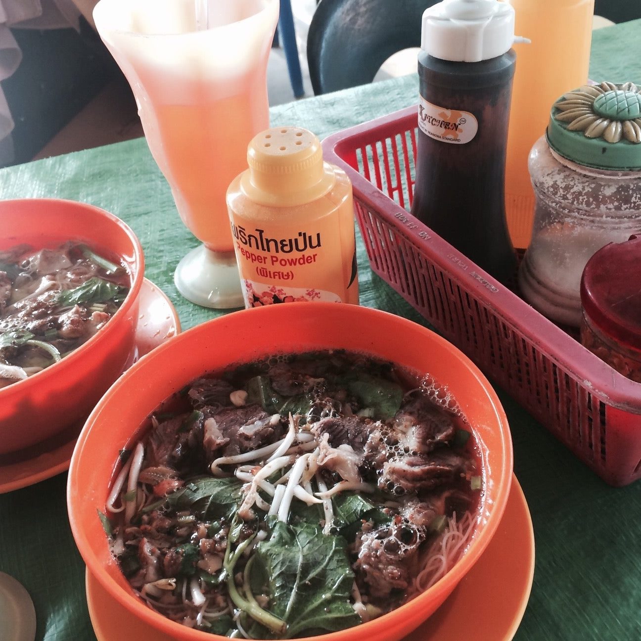 Bakso dan Mee Ayam Mamah Dela 1 bakso dan mee ayam mamah dela