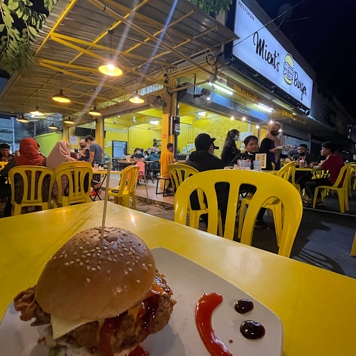 Mient's Burger