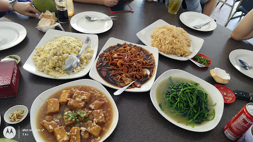 云龙阁海鲜楼 - Yun Long Seafood 云龙阁海鲜楼 - Yun Long Seafood