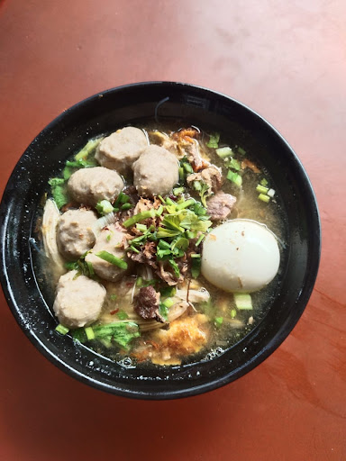 Ayam penyet dan bakso Arman man Ayam penyet dan bakso Arman man