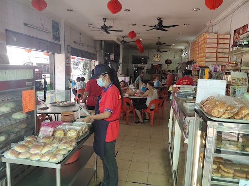 Yau Kee (Roti Ayam) Restaurant