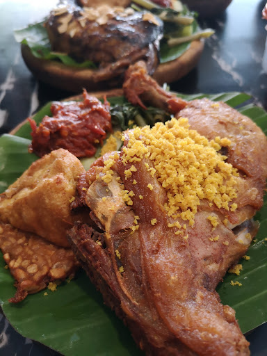 Ayam Penyet Jawa Timur