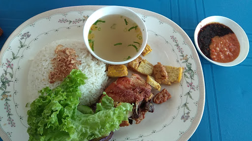 Ayam Penyet Medan Mba Rina Ayam Penyet Medan Mba Rina