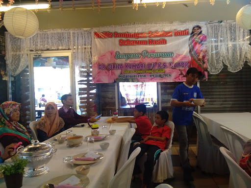 Restoran Limbong Station