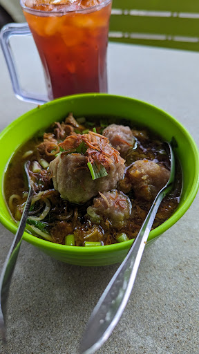 Bakso dan Mee Ayam Mamah Dela Bakso dan Mee Ayam Mamah Dela