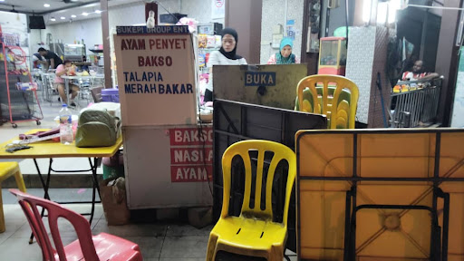 Ayam Penyet bakso talapia bakar Ayam Penyet bakso talapia bakar