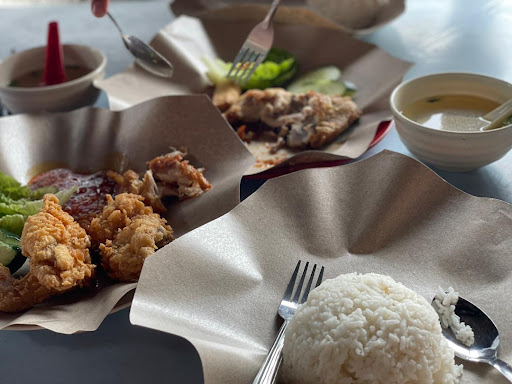 Bakso Ayam Penyet kak yati