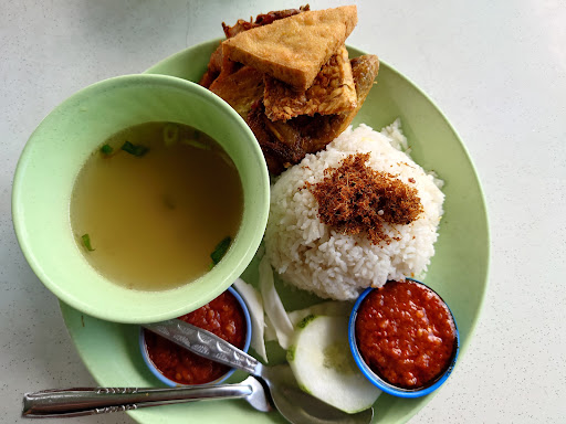 Warong Myjune Corner