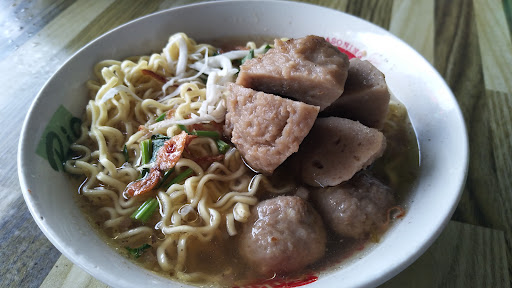 bakso goyang lidah/j-fahmi bakso panchang bakso goyang lidah/j-fahmi bakso panchang