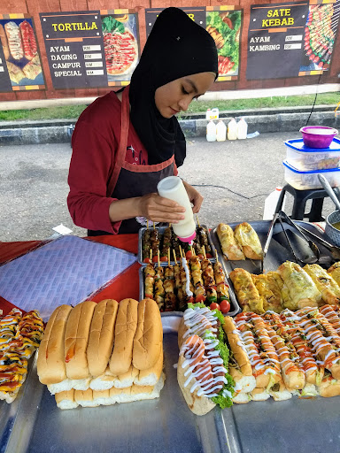 Pasar Malam Paka