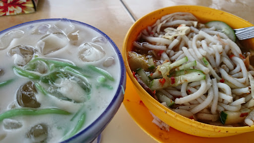 Pantai Paka