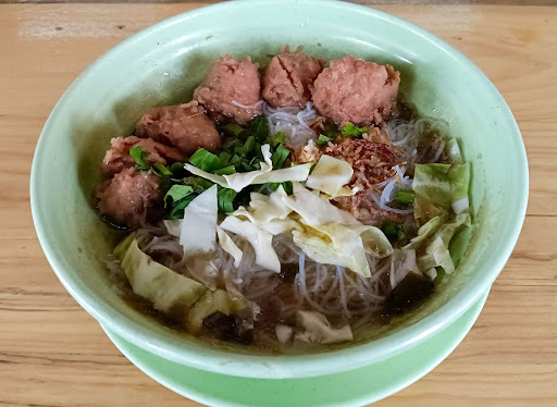 RESTORAN WARONG PAKWAN RESTORAN WARONG PAKWAN