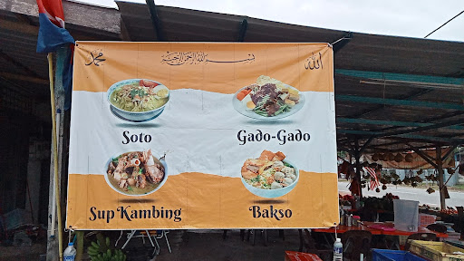 Kedai makan bakso dan buah buahan Kedai makan bakso dan buah buahan
