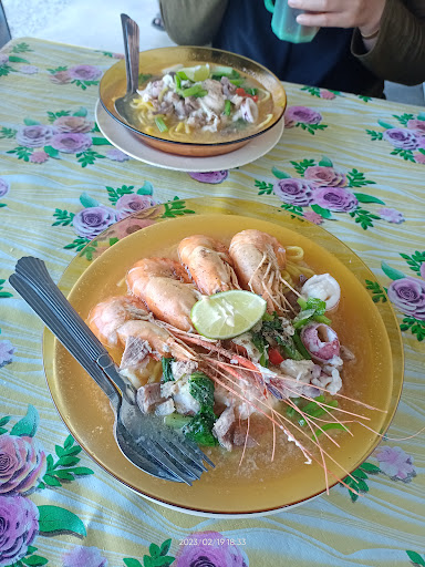 MEE LEGEND KAK MOH & POK DIN MEE LEGEND KAK MOH & POK DIN