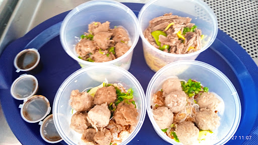 Sup Gearbox cabai hitam medan selera bukit baru utama