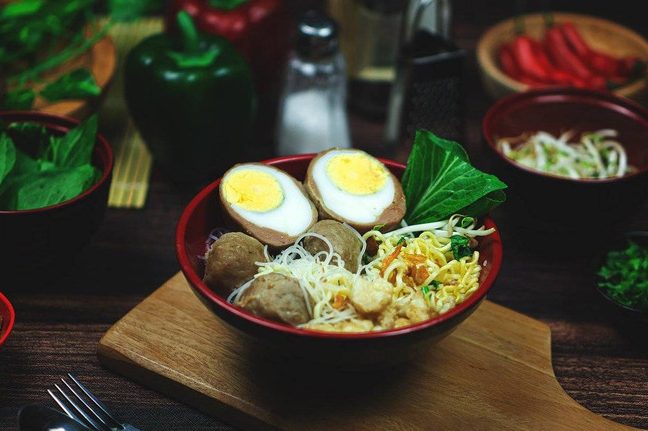 kedai bakso 2 rumah makan padang