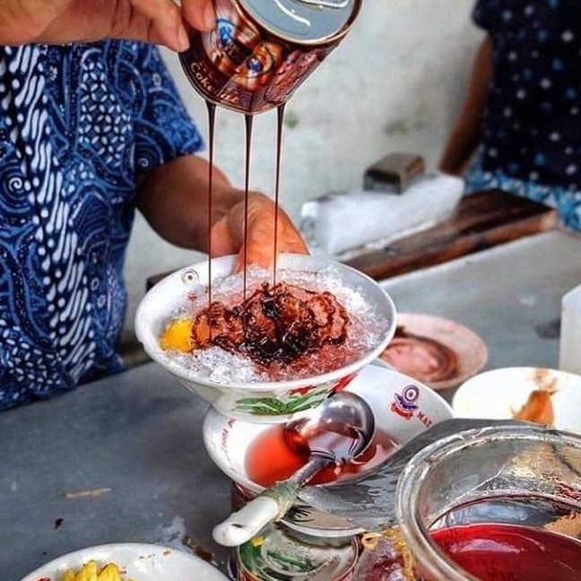 Kedai makan bakso dan buah buahan 1 kedai makan bakso dan buah buahan