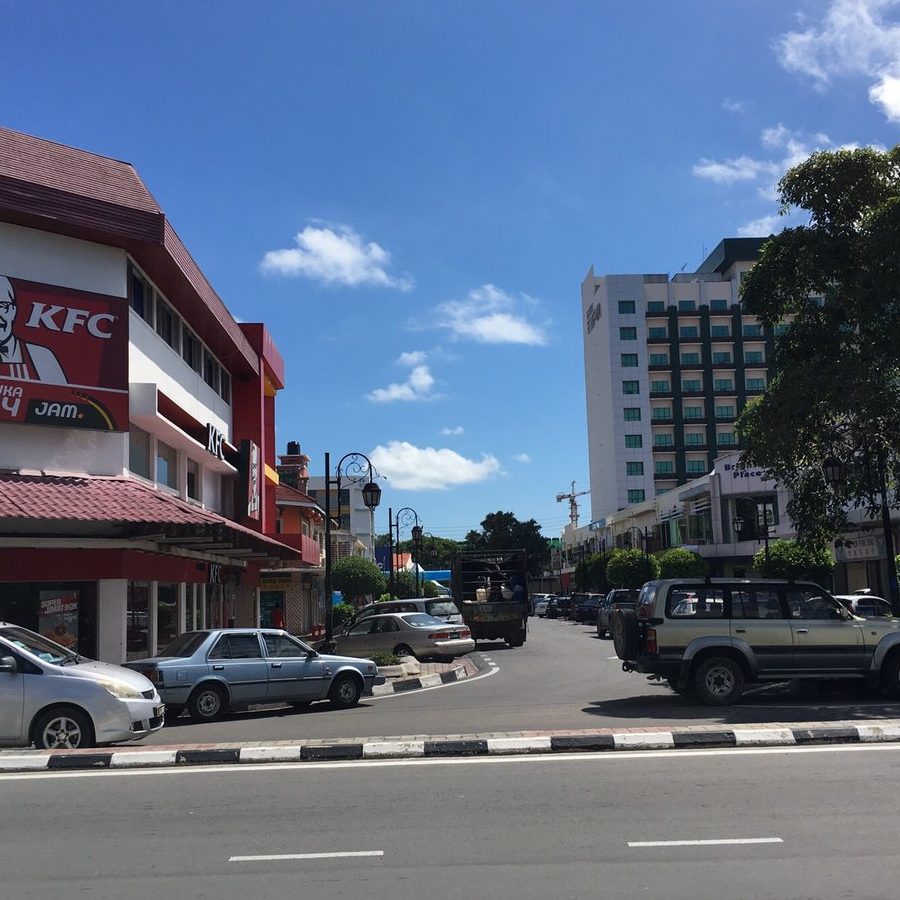 kfc lawas