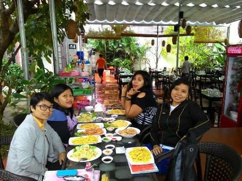 makan besau cafe