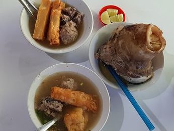 restoran bakso putra