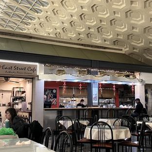 st cafe eastern plaza