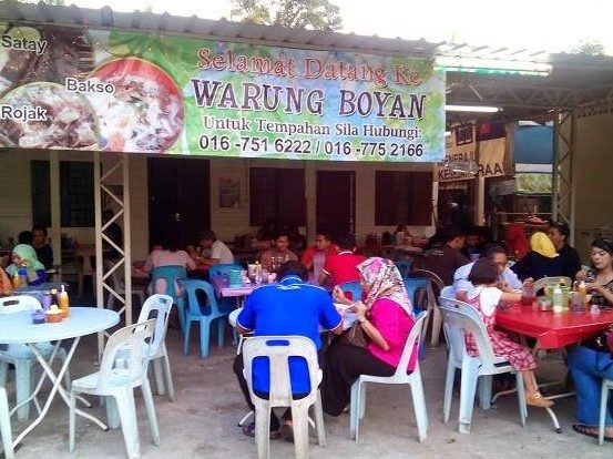 warung boyan kubur cina